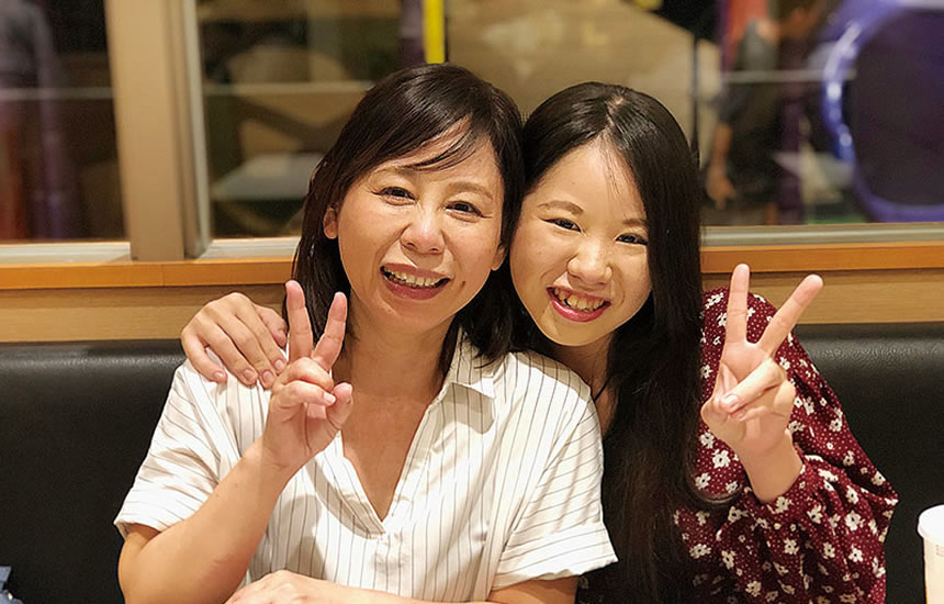 儀間 薫さん・みなみさん(母・姉) 保護者