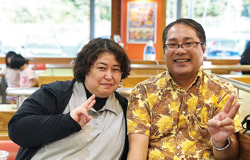 比嘉 直志さん・恵子さん(父・母) 保護者