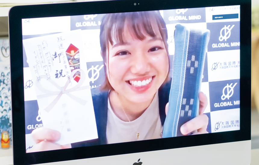 予定していた留学が期間短縮になった新城さん。それでも「なんくるないさー精神で乗り切ります」と笑顔で話してくれた。 イメージ