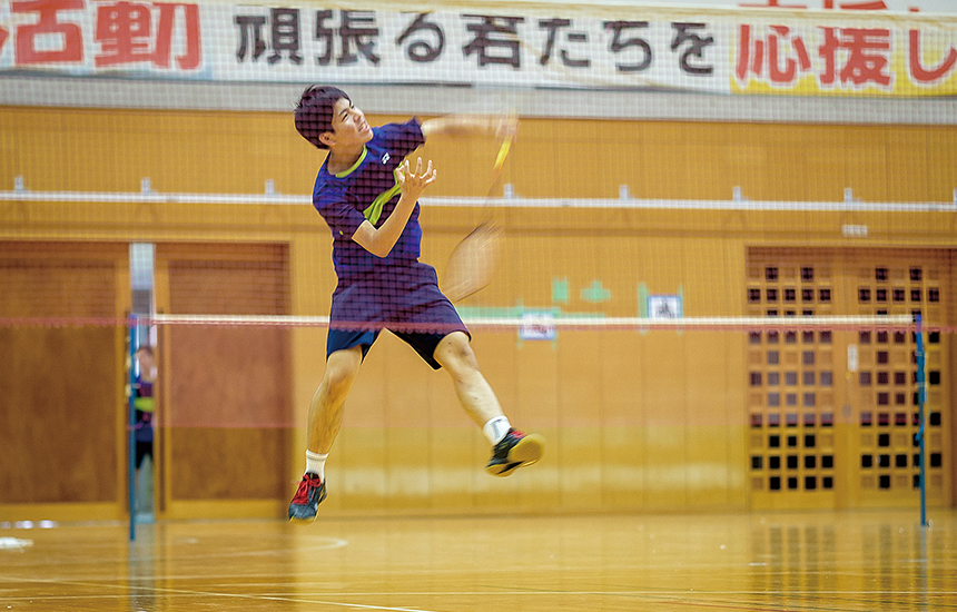 昨年の沖縄県高等学校総合体育大会では団体優勝。見事6連覇を果たした
